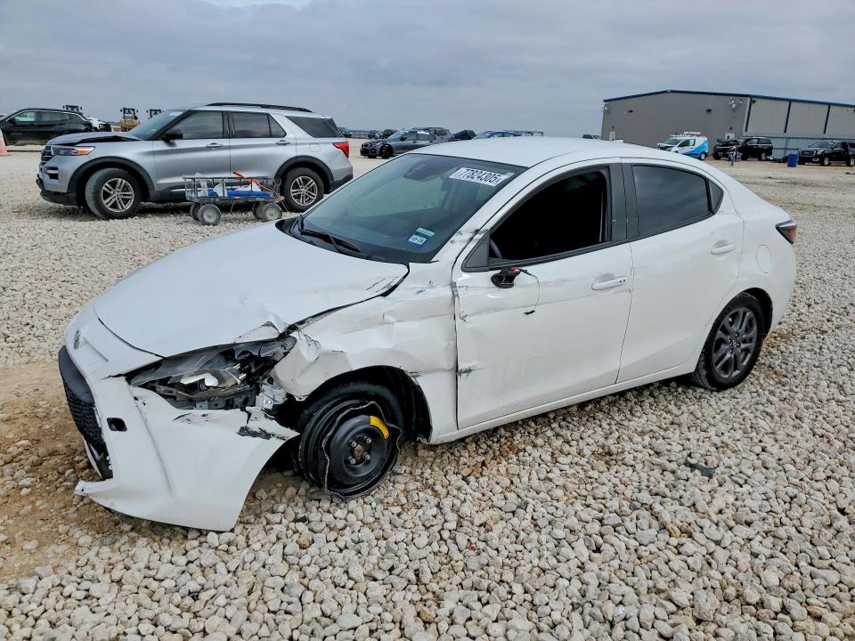 2020 TOYOTA YARIS — VIN 3MYDLBYV5LY715453