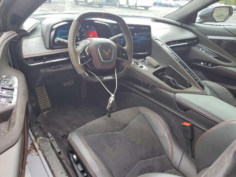 1G1YM3D44S5500067