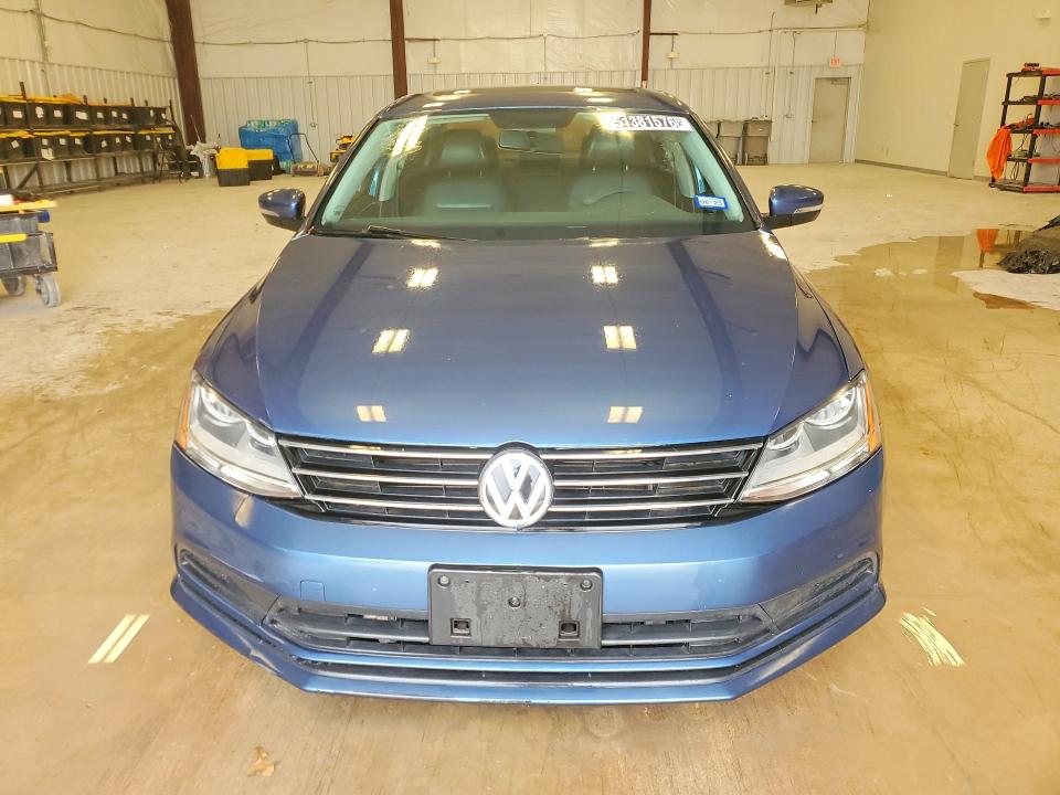 3VWDB7AJ3HM368464