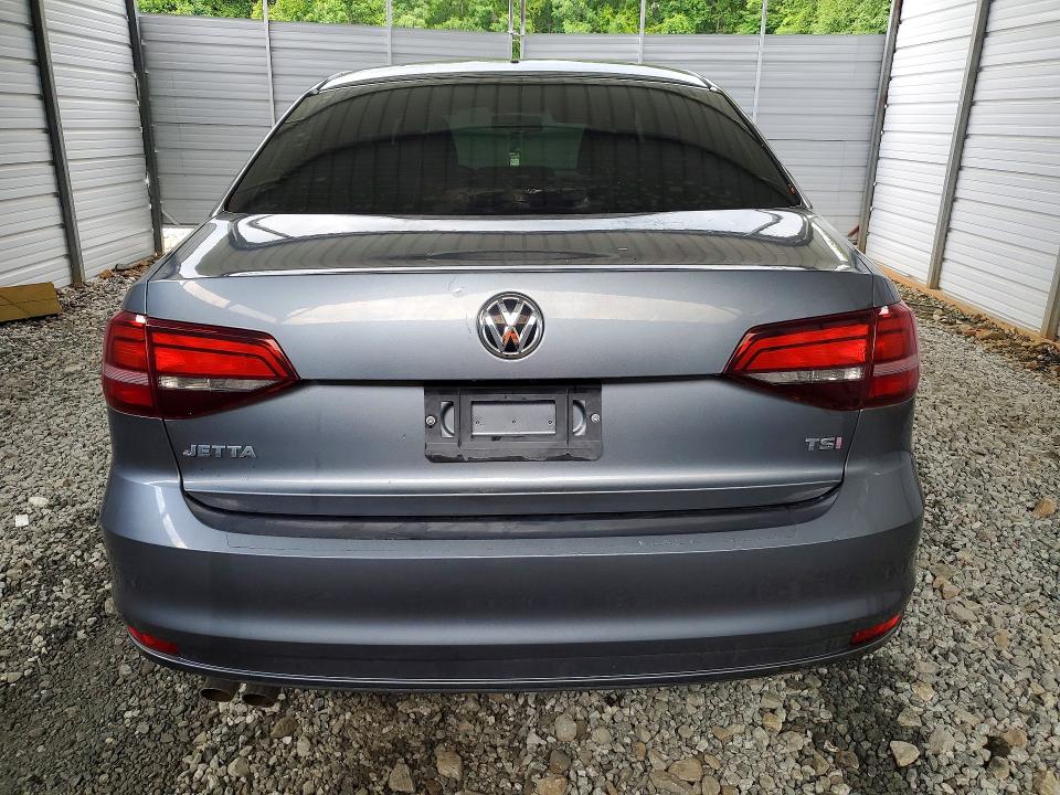 3VW2B7AJ4HM368190