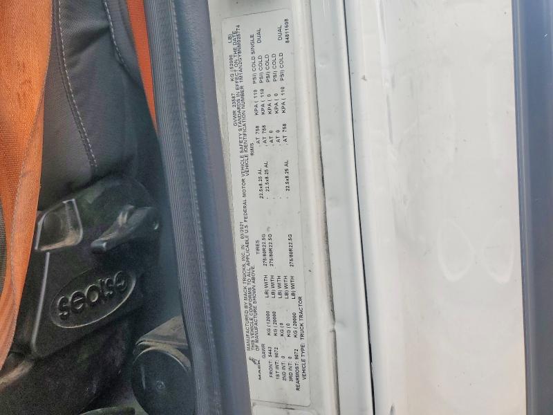 1M1AN2GY8NM025774