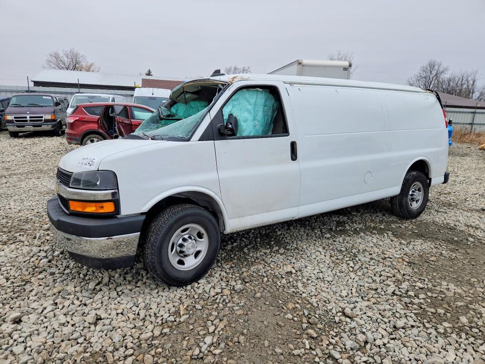 2020 CHEVROLET EXPRESS G3 — VIN 1GCZGHFG5L1121045
