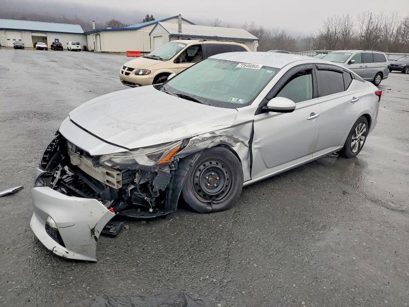 2020 NISSAN 210 — VIN 1N4BL4BV8LC213030