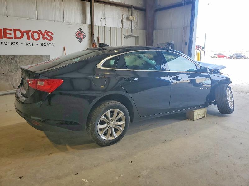 1G1ZD5ST6SF153975