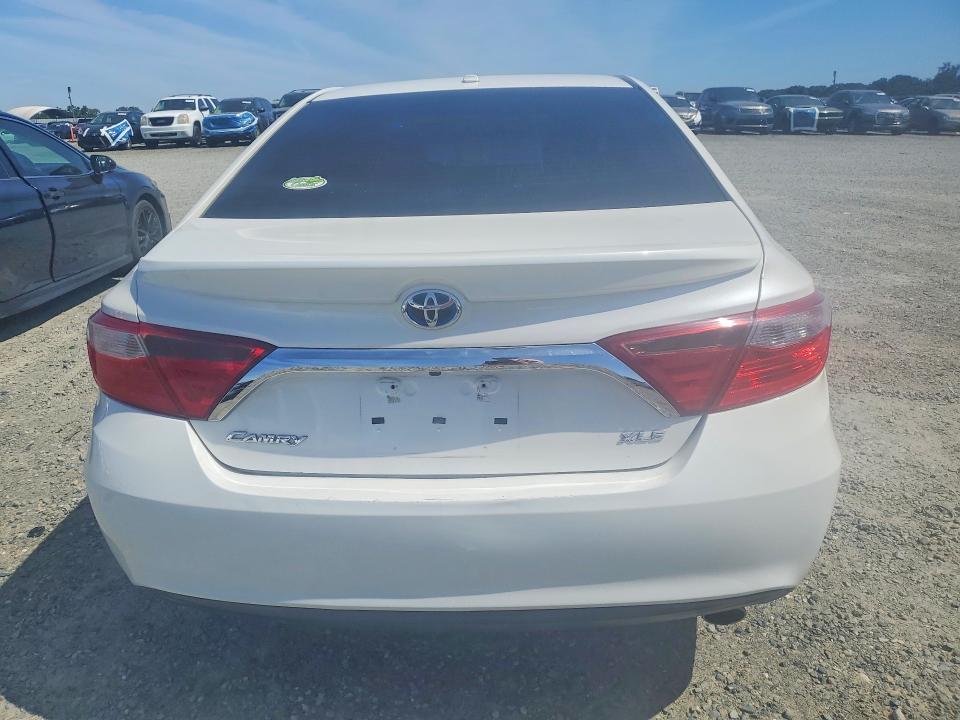 4T1BD1FK5HU221640