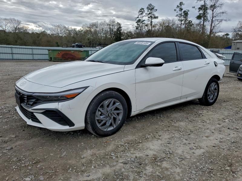 2025 HYUNDAI ELANTRA BL — VIN KMHLM4DJ1SU130937