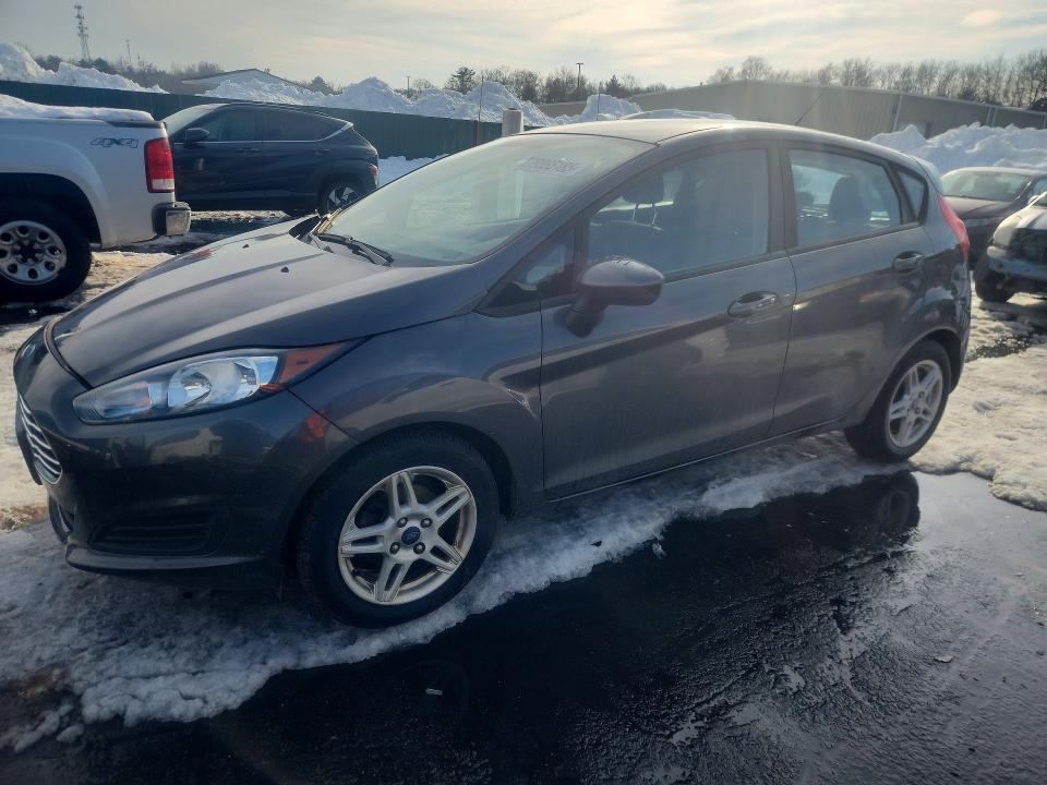 2017 FORD FIESTA — VIN 3FADP4EJXHM152470