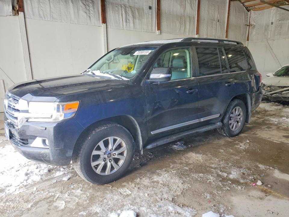 2016 TOYOTA LAND CRUISER — VIN JTMCY7AJ4G4036606