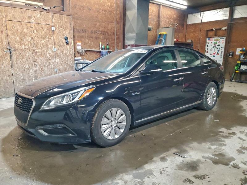 2017 HYUNDAI SONATA HYB — VIN KMHE24L11HA060043