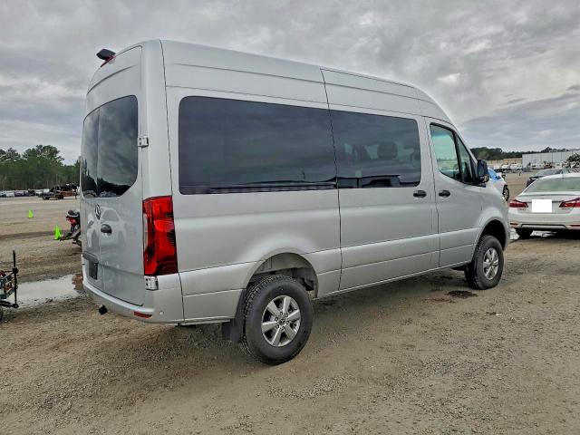 W1X4EBVY5NP489961