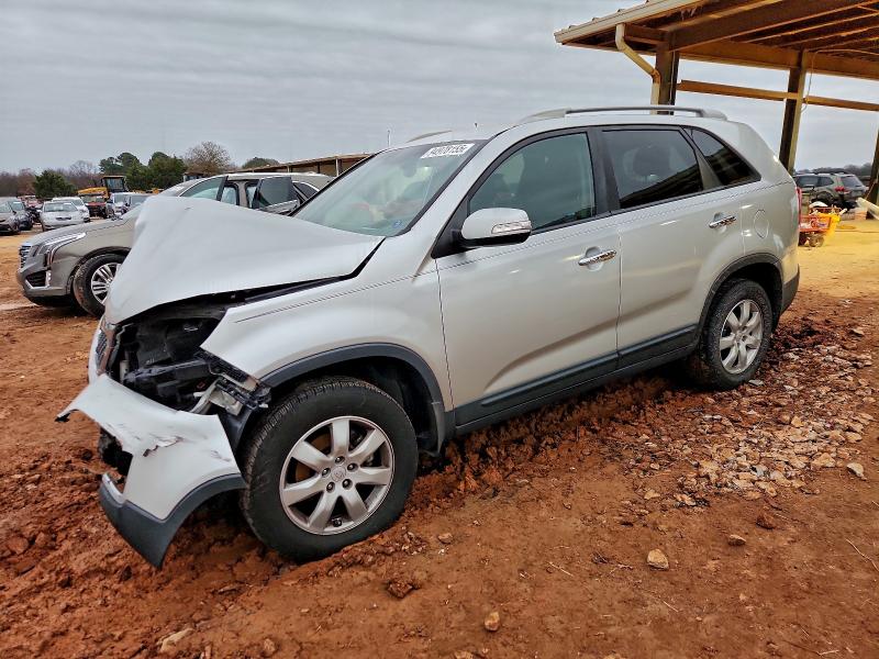 2011 KIA SORENTO BA — VIN 5XYKT3A13BG090069