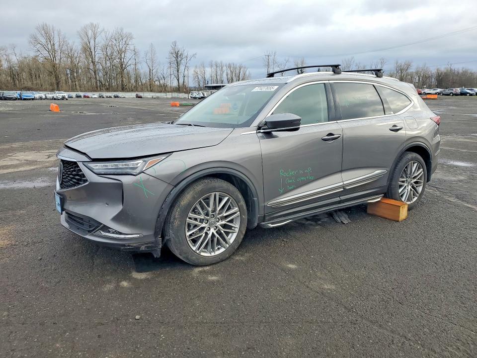 2023 ACURA MDX — VIN 5J8YE1H88PL013965