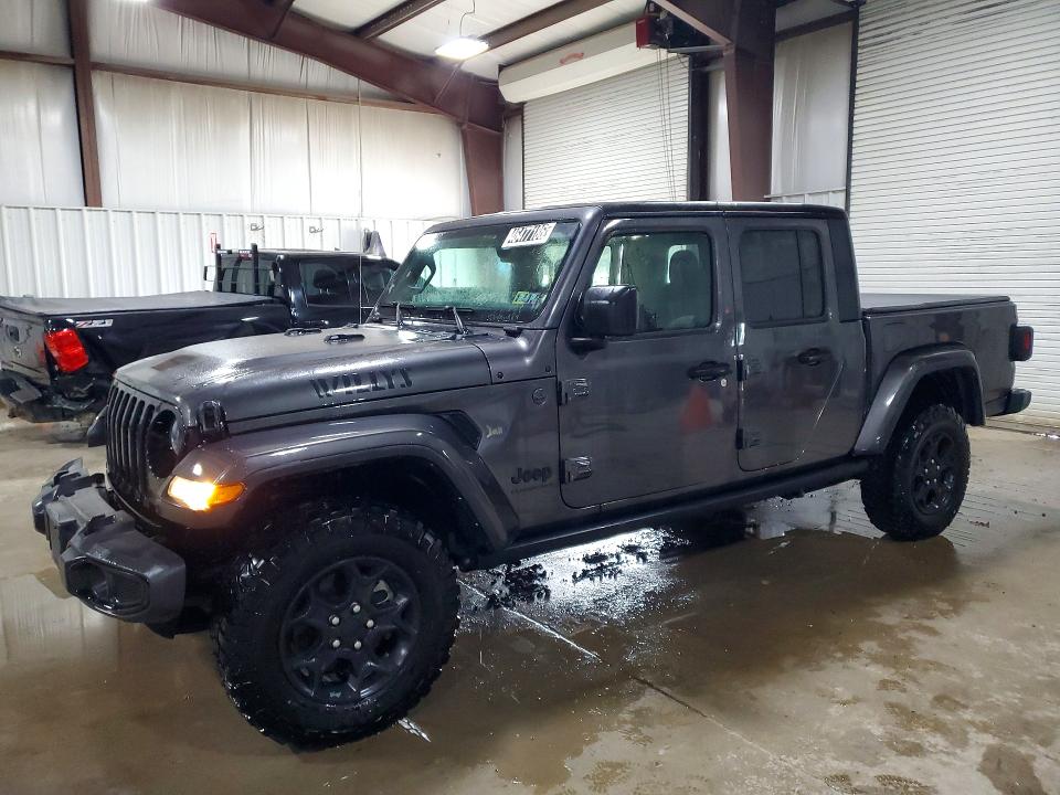2023 JEEP GLADIATOR — VIN 1C6HJTAG3PL585654