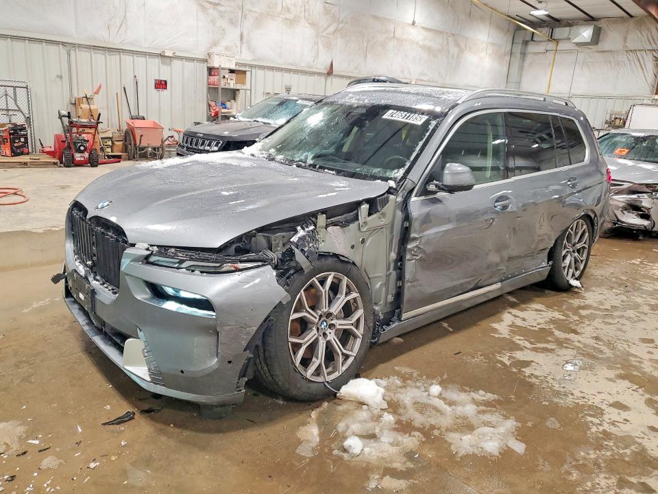 2023 BMW X7 XDRIVE4 — VIN 5UX23EM04P9R54939