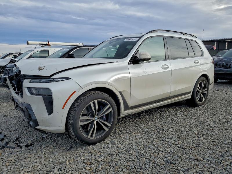 2023 BMW X7 XDRIVE4 — VIN 5UX23EM01P9P32889