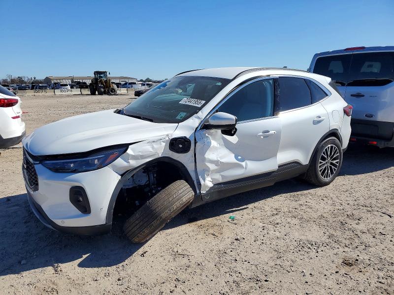 2025 FORD ESCAPE — VIN 1FMCU0E15SUB15168