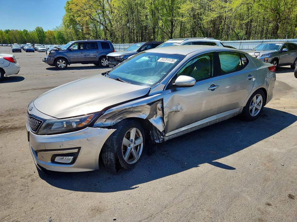 2015 KIA OPTIMA — VIN 5XXGM4A78FG383702