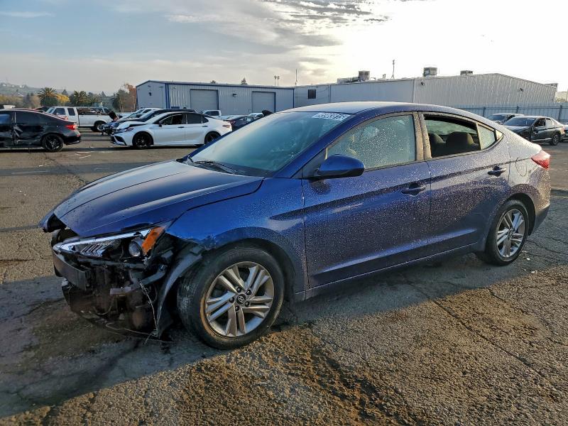 2019 HYUNDAI ELANTRA SE — VIN 5NPD84LF1KH423127