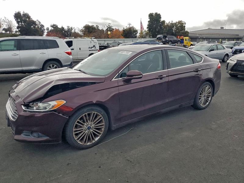 2013 FORD FUSION SE — VIN 3FA6P0H9XDR335996