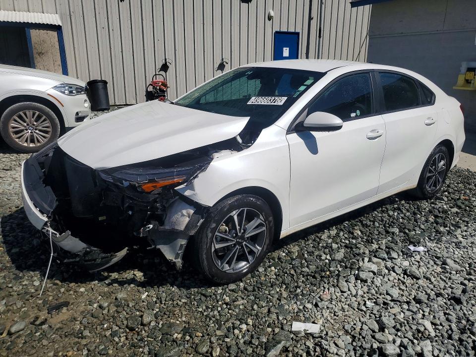 2024 KIA FORTE — VIN 3KPF24AD0RE755117