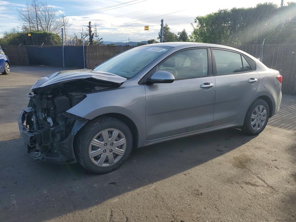 2021 KIA RIO — VIN 3KPA24AD8ME423221