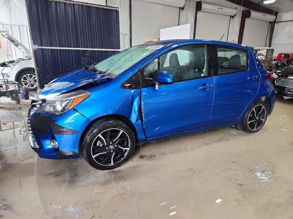 2015 TOYOTA YARIS — VIN VNKKTUD32FA021342