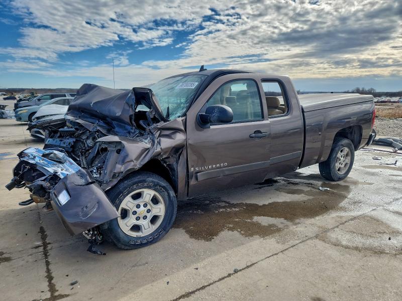 2007 CHEVROLET SILVRDO LT — VIN 1GCEC19CX7Z510426