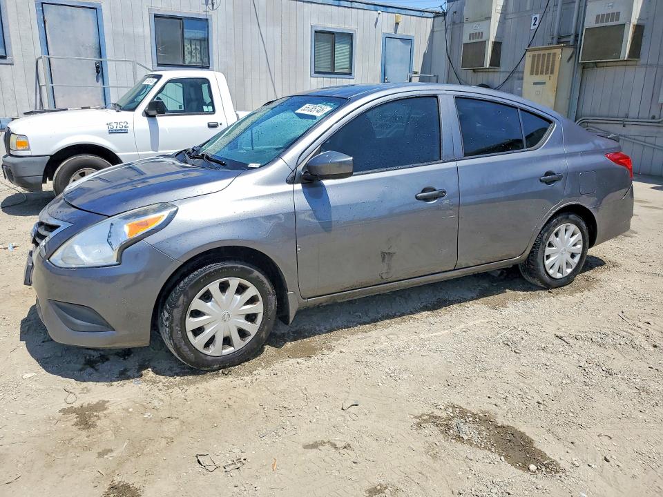 2016 NISSAN VERSA — VIN 3N1CN7AP2GL840817