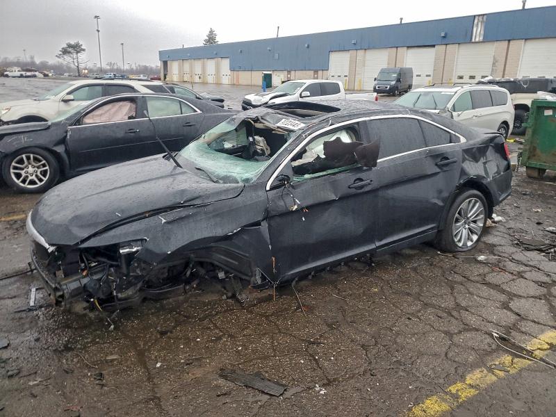 2010 FORD TAURUS LIM — VIN 1FAHP2FWXAG158110