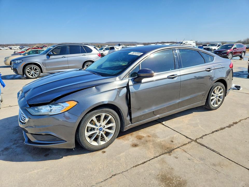 2017 FORD FUSION — VIN 3FA6P0H77HR236640