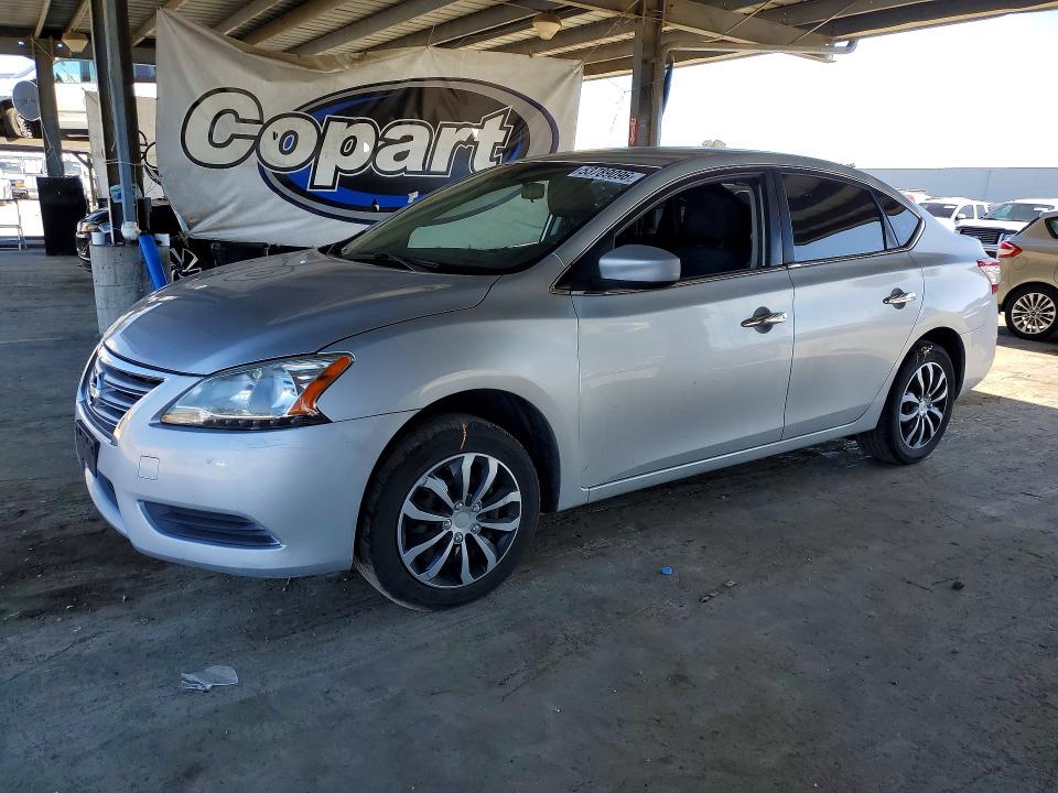 2015 NISSAN SENTRA — VIN 3N1AB7AP0FL667104