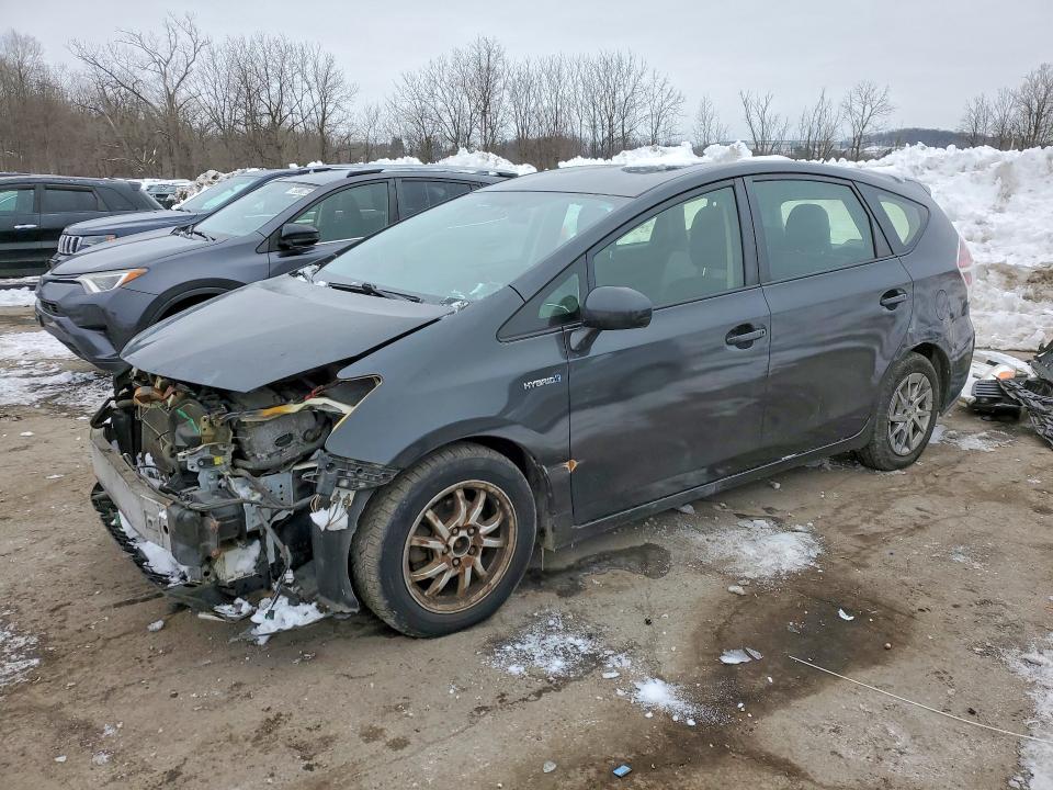 2015 TOYOTA PRIUS V — VIN JTDZN3EU0FJ027711