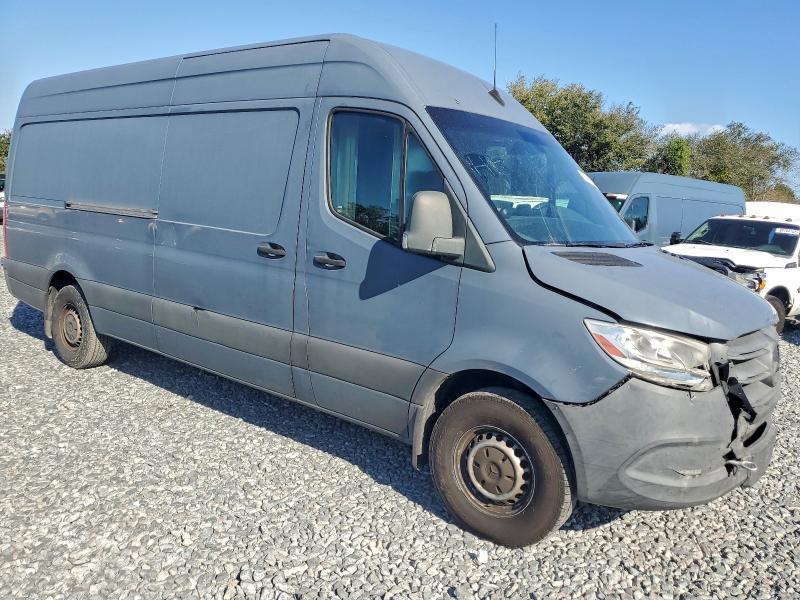 WD4PF1CD7KP146333