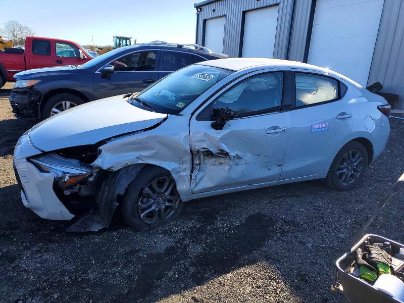 2020 TOYOTA YARIS — VIN 3MYDLBYVXLY715612