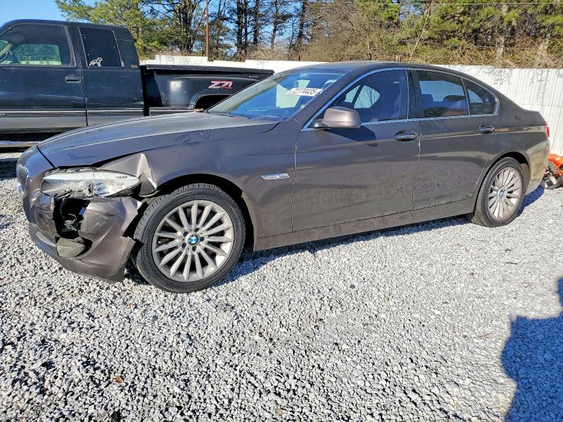 2013 BMW 535 I — VIN WBAFR7C52DC822204