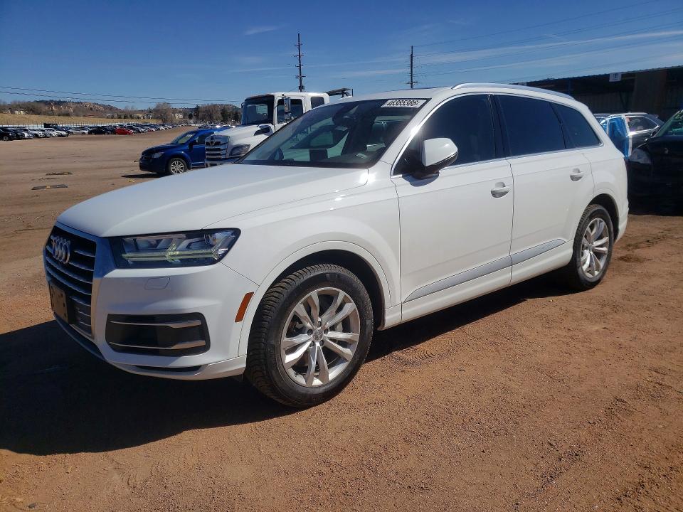 2019 AUDI Q7 — VIN WA1LAAF70KD039035