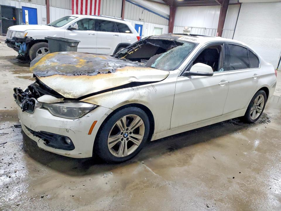 2017 BMW 330 — VIN WBA8D9G32HNU63572