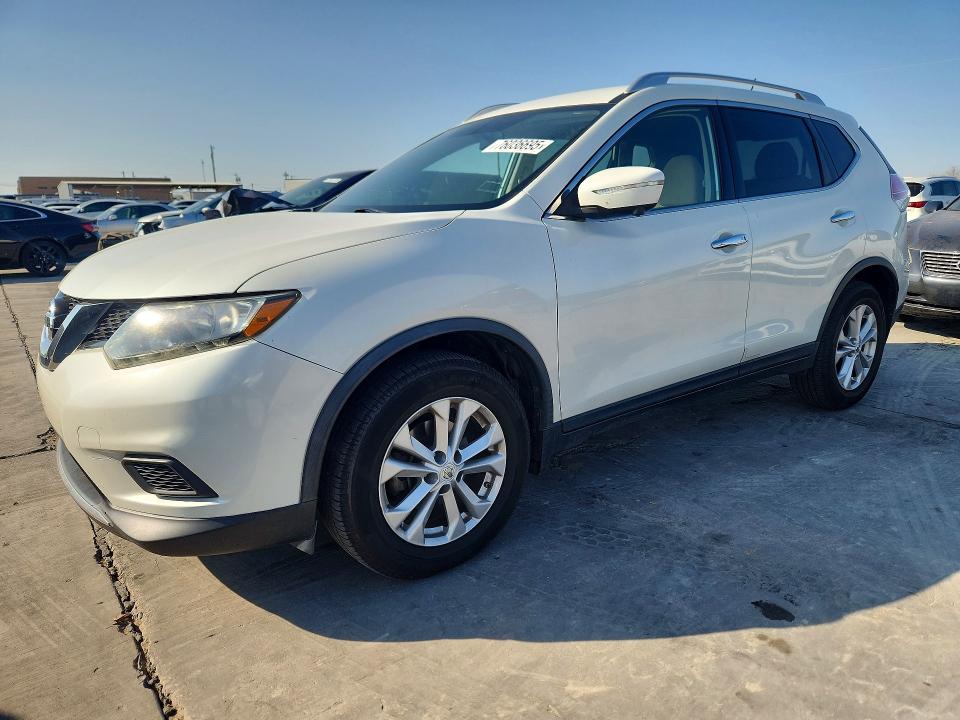 2015 NISSAN ROGUE S — VIN KNMAT2MT2FP558587