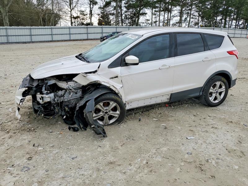 2016 FORD ESCAPE SE — VIN 1FMCU0GX0GUB24921