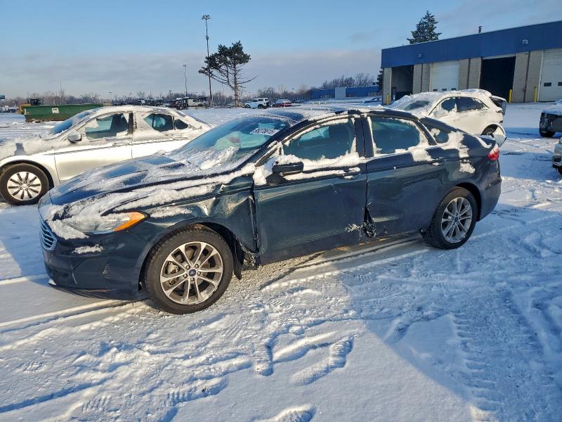 2020 FORD FUSION SE — VIN 3FA6P0HD2LR165913