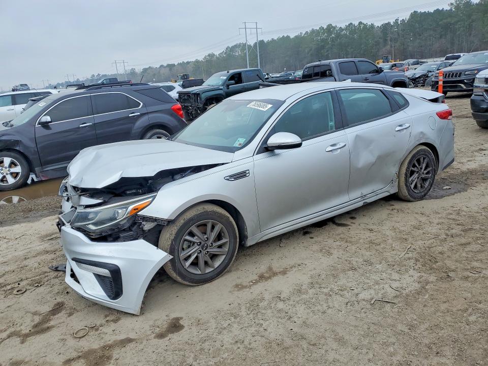 2020 KIA OPTIMA — VIN 5XXGT4L35LG388980