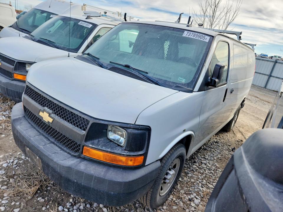 2015 CHEVROLET EXPRESS G2500 — VIN 1GCWGFCF9F1279296