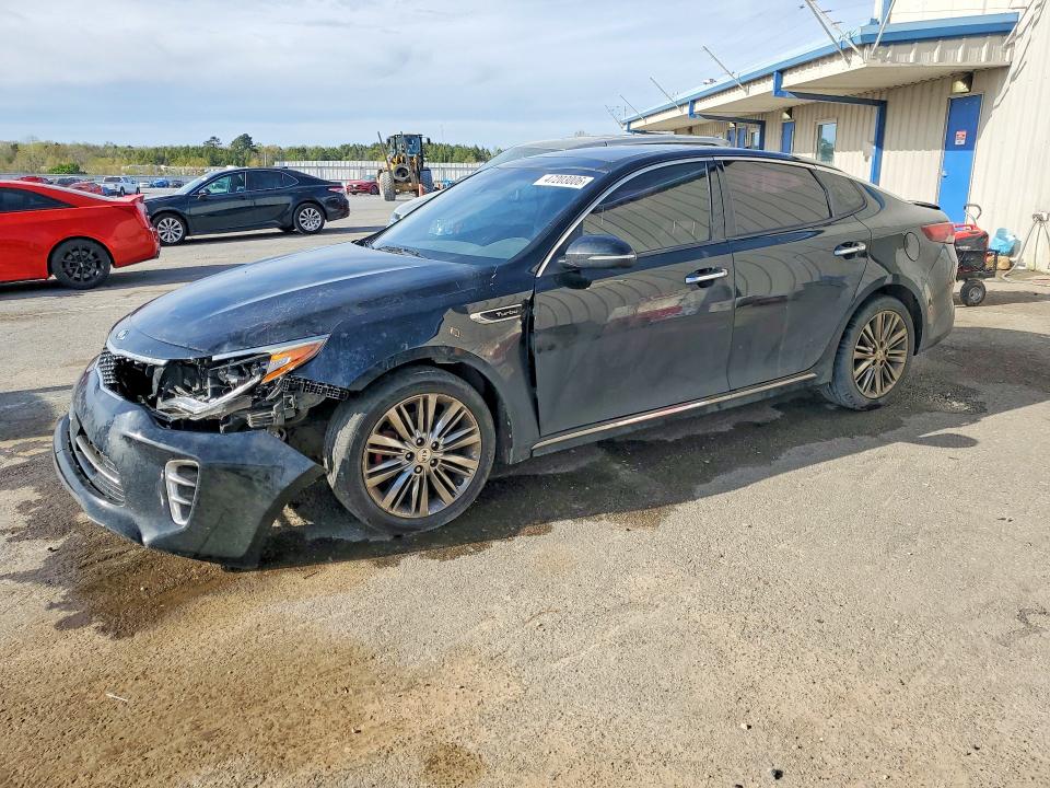2017 KIA OPTIMA — VIN 5XXGV4L26HG166151