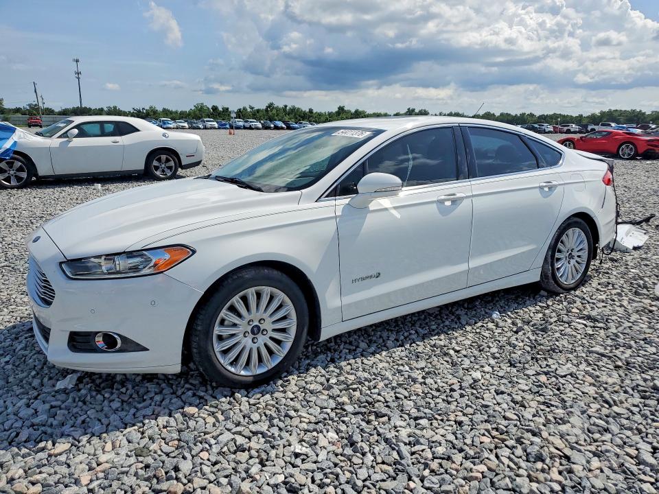 3FA6P0LU3FR301445