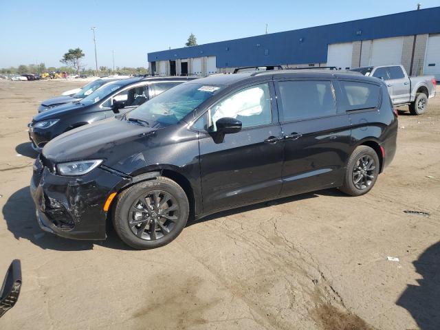 2025 CHRYSLER PACIFICA SELECT — VIN 2C4RC1BG7SR605513