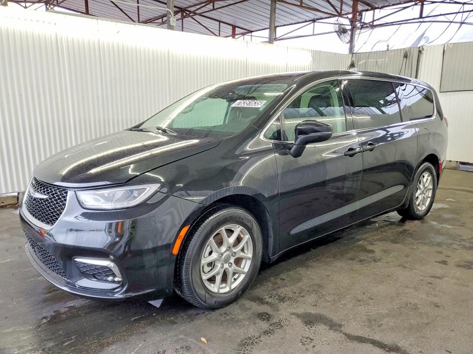 2023 CHRYSLER PACIFICA T — VIN 2C4RC1BGXPR531298