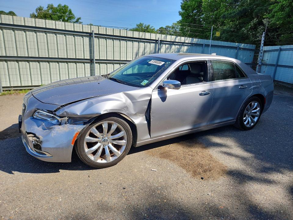 2017 CHRYSLER 300C — VIN 2C3CCAEG2HH570254
