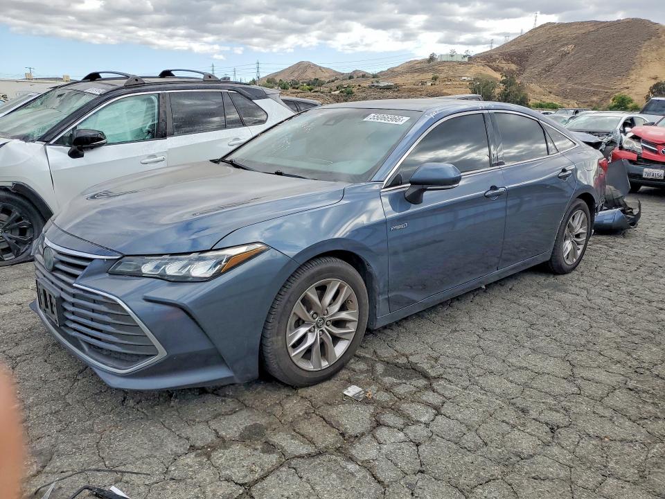 2019 TOYOTA AVALON HYBRID — VIN 4T1B21FB8KU003205