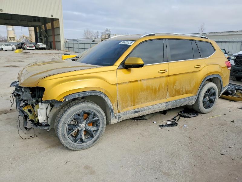 2018 VOLKSWAGEN ATLAS — VIN 1V2LR2CA7JC557604