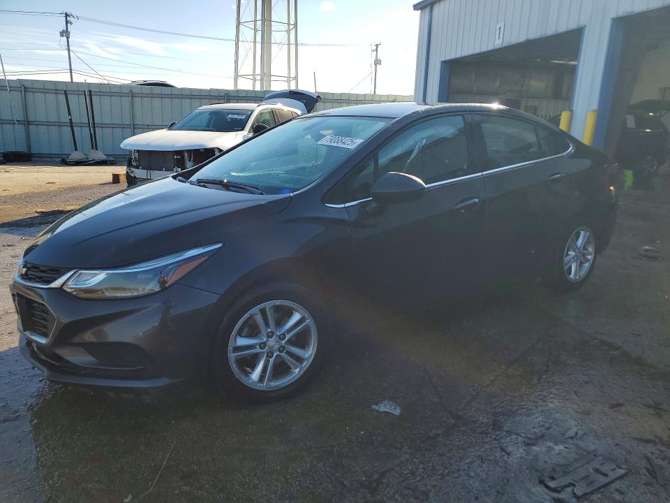 2017 CHEVROLET CRUZE — VIN 1G1BE5SM9H7112427